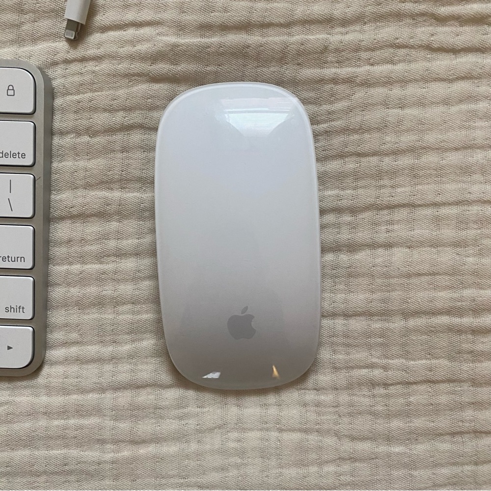 Apple Magic Mouse